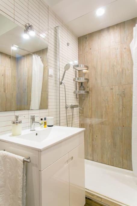 Principe Real Cool And Artistic 3 Bedrooms Flat! Lisboa Eksteriør billede